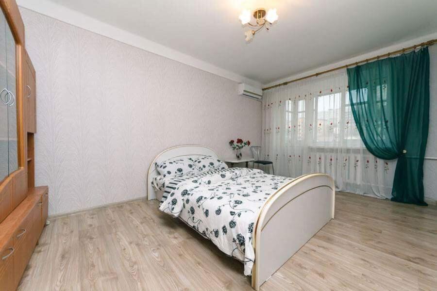 Comfortable One Bad Near Guliver Kiew Exterior foto